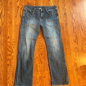 Men’s Buffalo Straight Jeans 36
